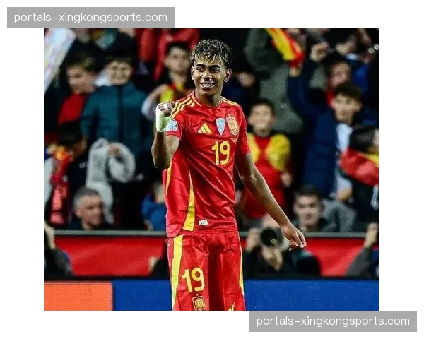 西班牙中场三角佩德里加维亚马尔 传控体系面临身体流球队考验